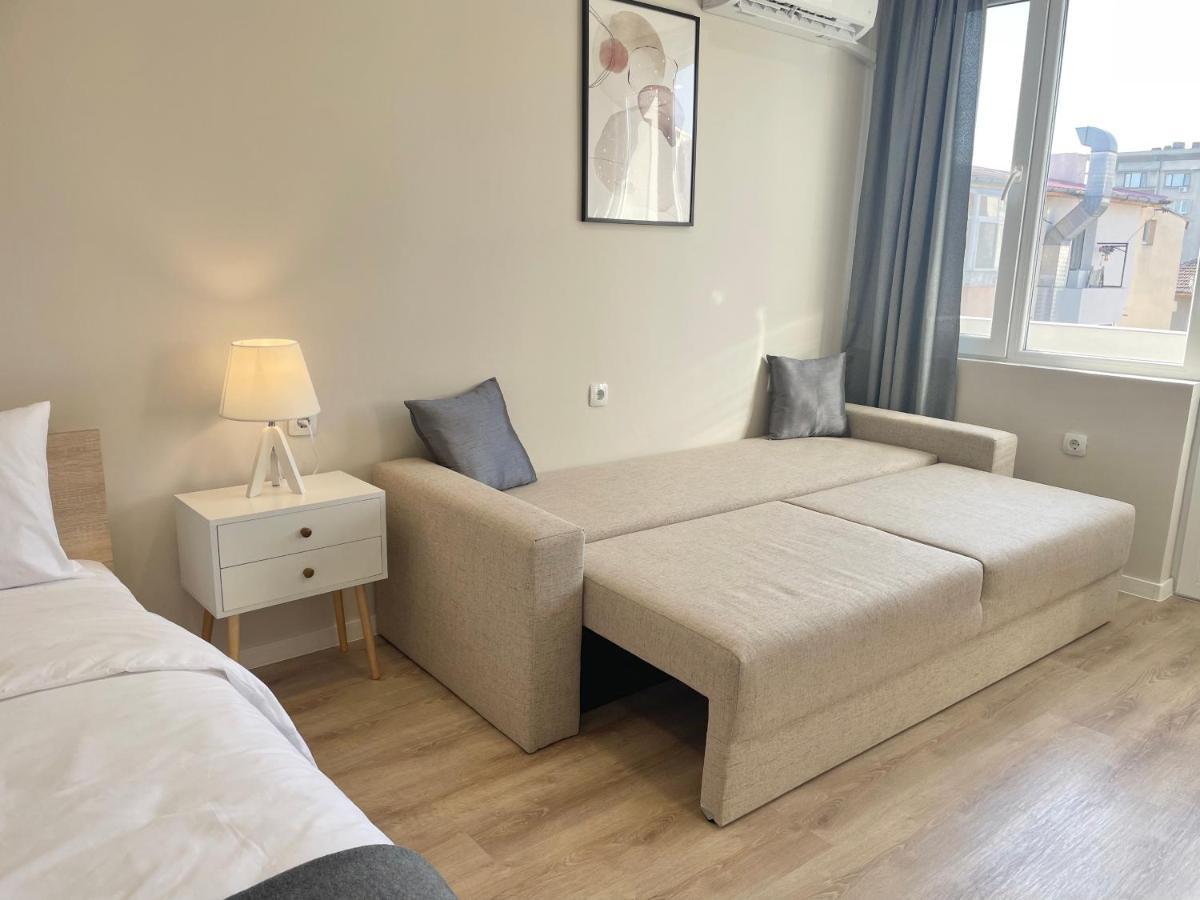 Elegant Studio For 4 Persons In Center & Parking Stara Zagora Exteriör bild
